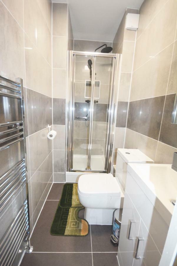 London Modern 4 Bedroom Apartment Zewnętrze zdjęcie