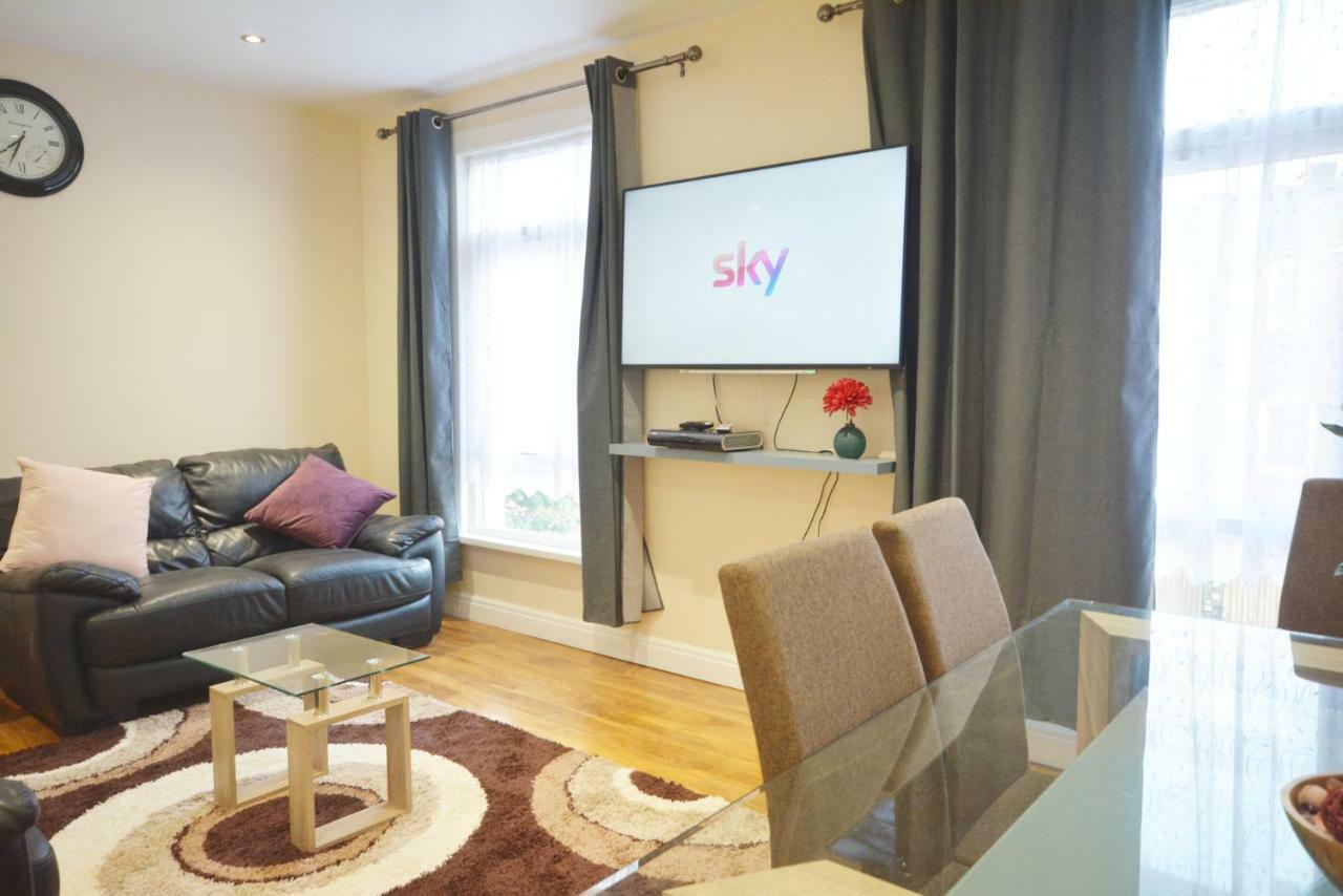 London Modern 4 Bedroom Apartment Zewnętrze zdjęcie