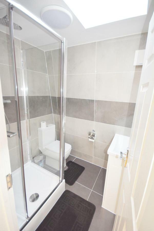 London Modern 4 Bedroom Apartment Zewnętrze zdjęcie