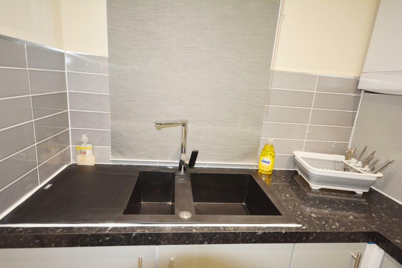 London Modern 4 Bedroom Apartment Zewnętrze zdjęcie