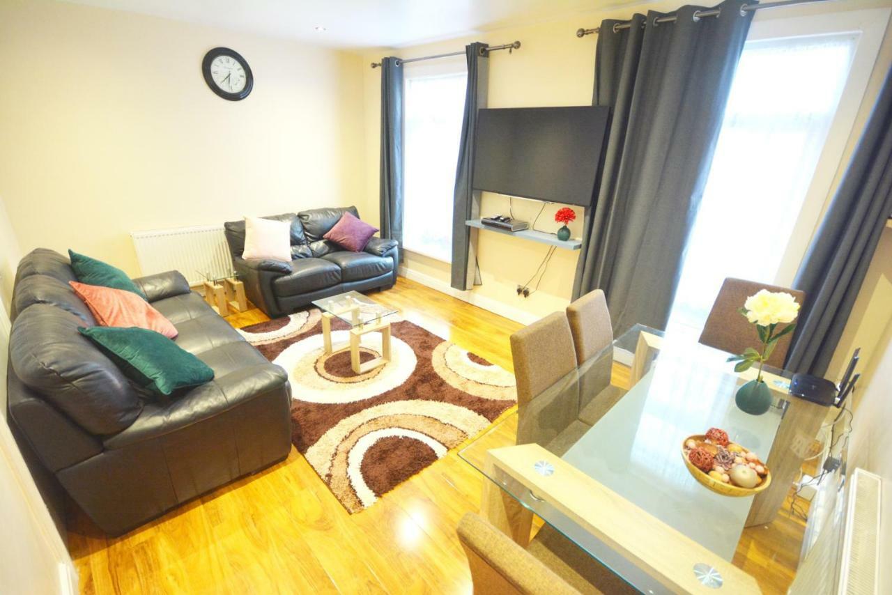 London Modern 4 Bedroom Apartment Zewnętrze zdjęcie